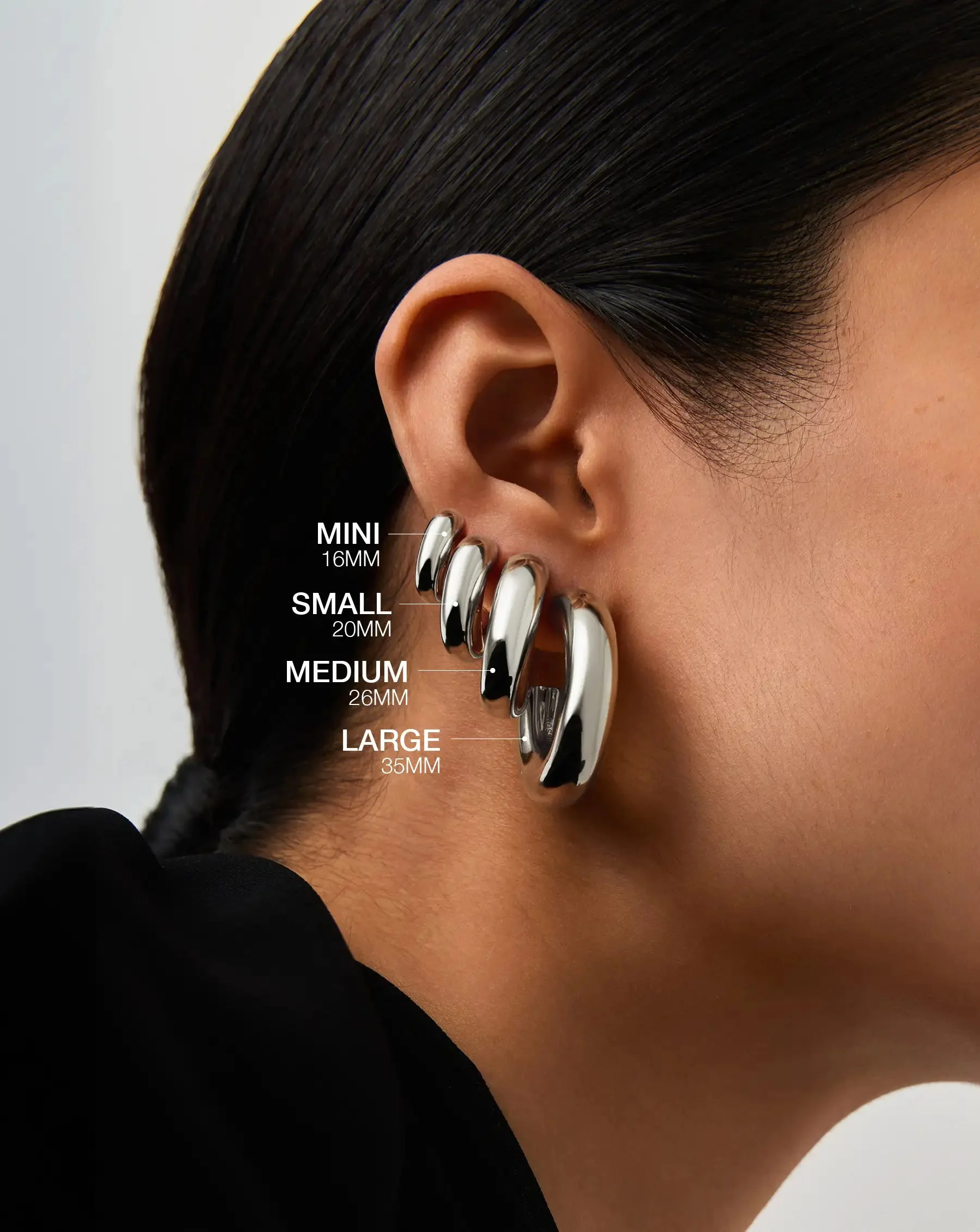 Chubby Medium Hoop Earrings | Sterling Silver - Image 3