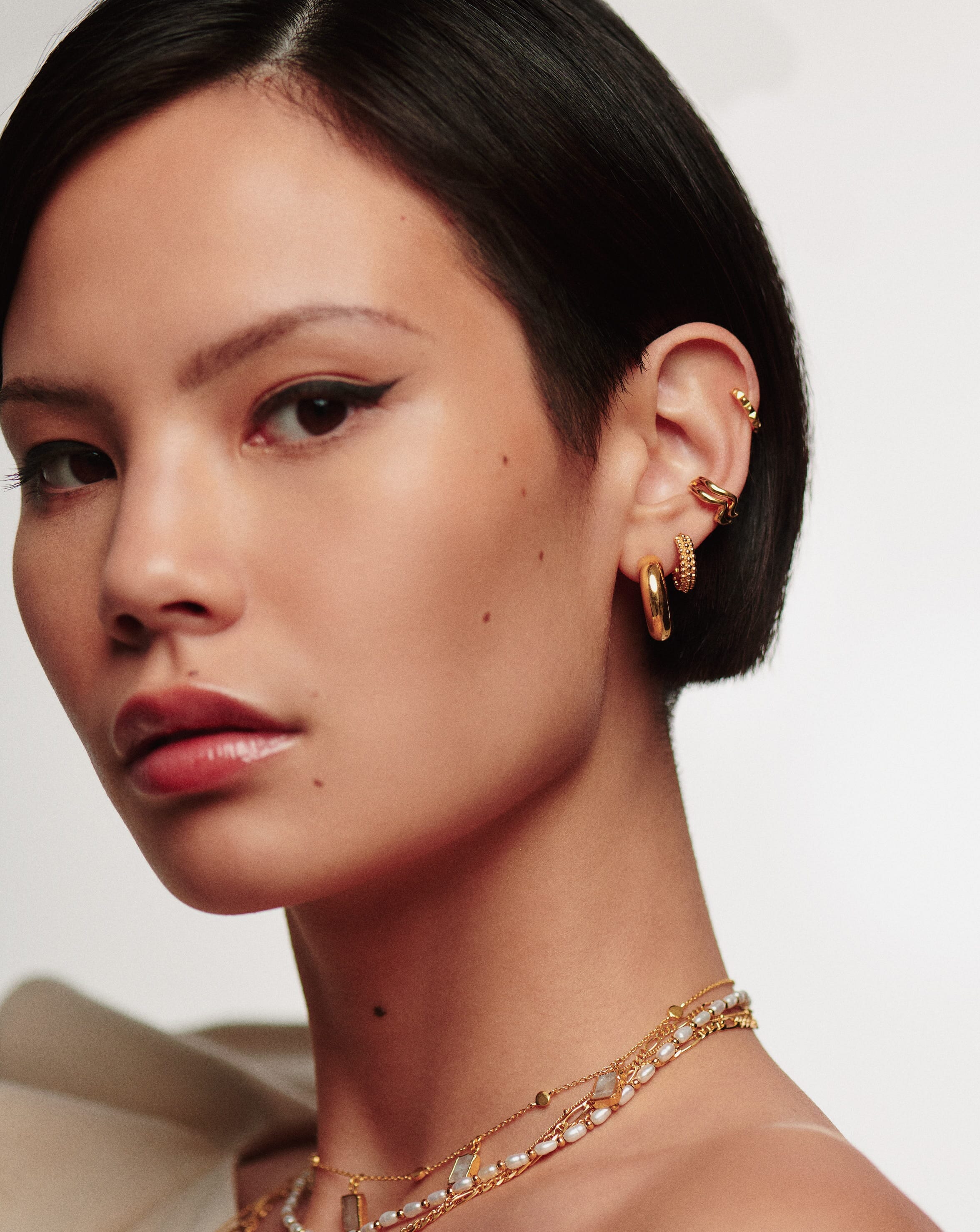 Chubby Small Hoop Earrings | 18k Gold Vermeil - Image 2
