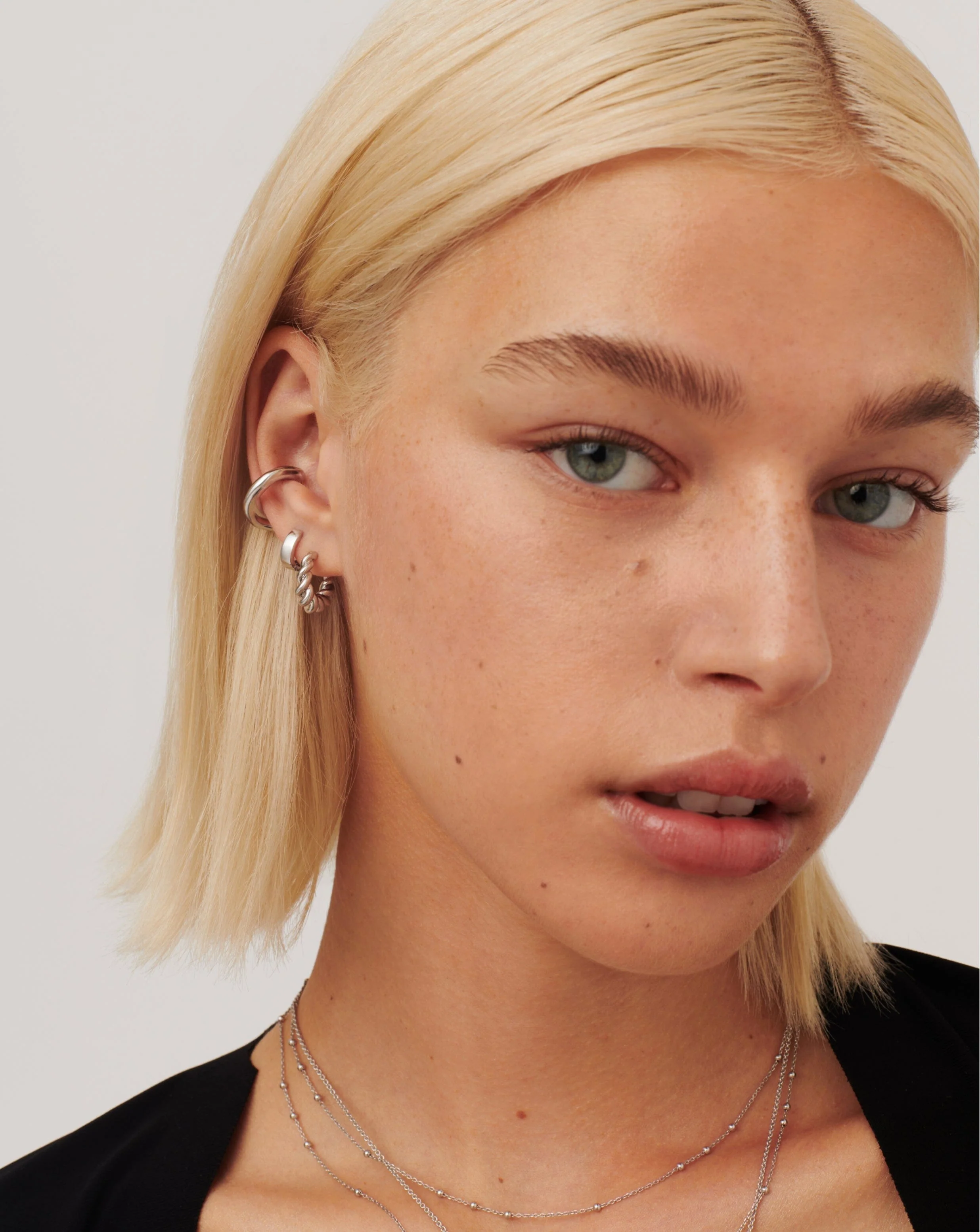 Chubby & Tidal Mini Hoop Earring Set - Image 3