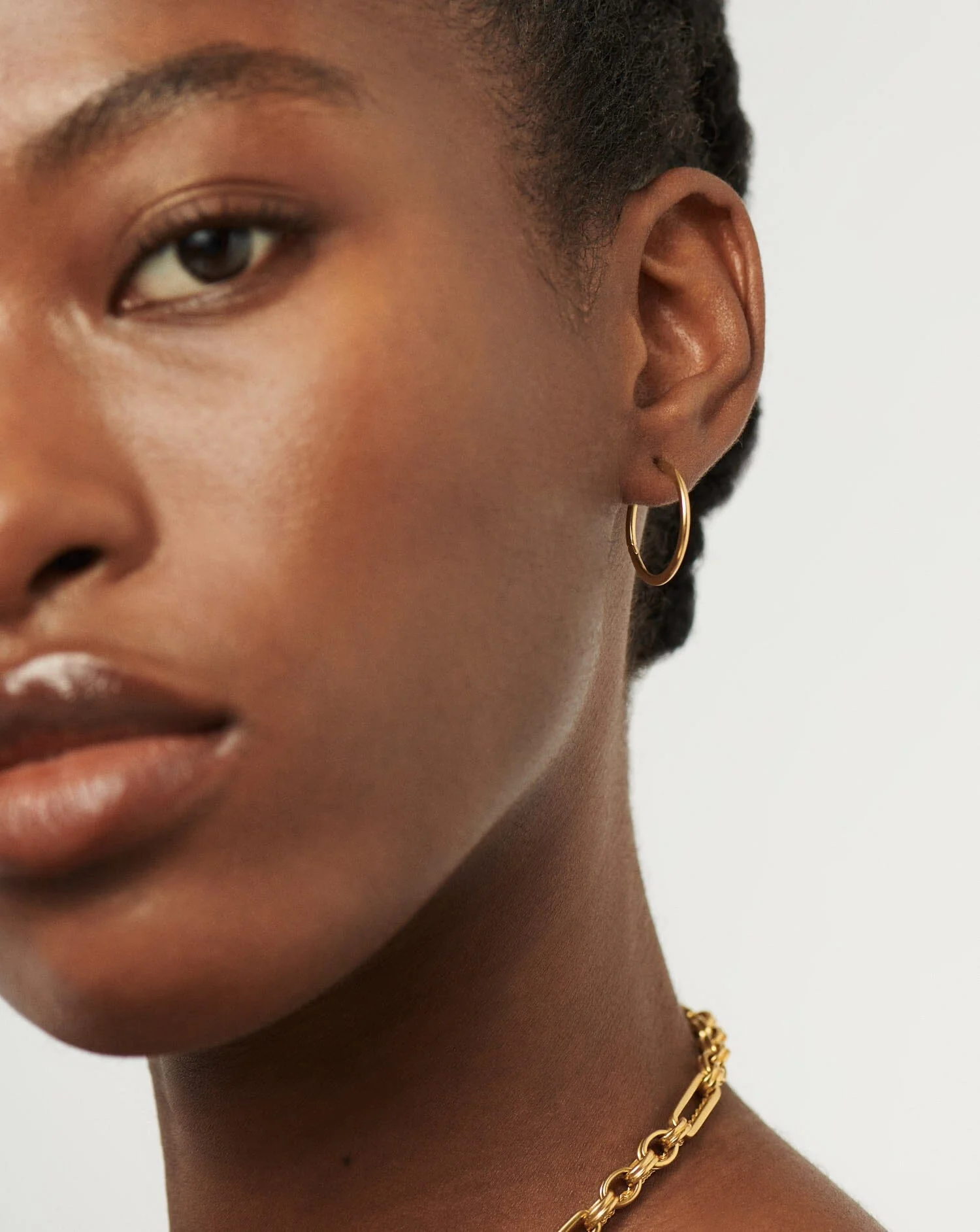 Classic Small Hoop Earrings | 18k Gold Plated - Image 3