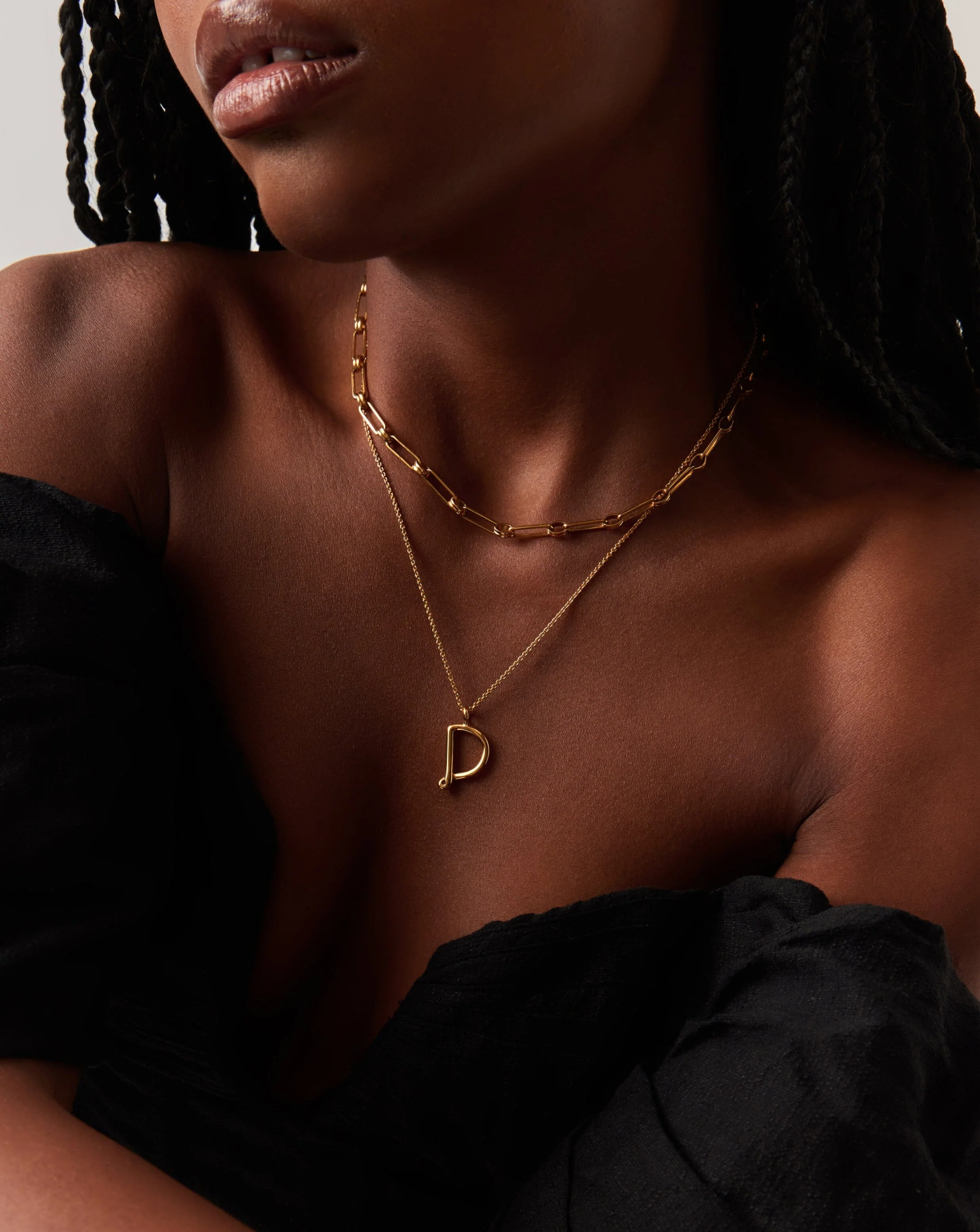 Curly Molten Initial Pendant Necklace - D | 18k Gold Vermeil - Image 3