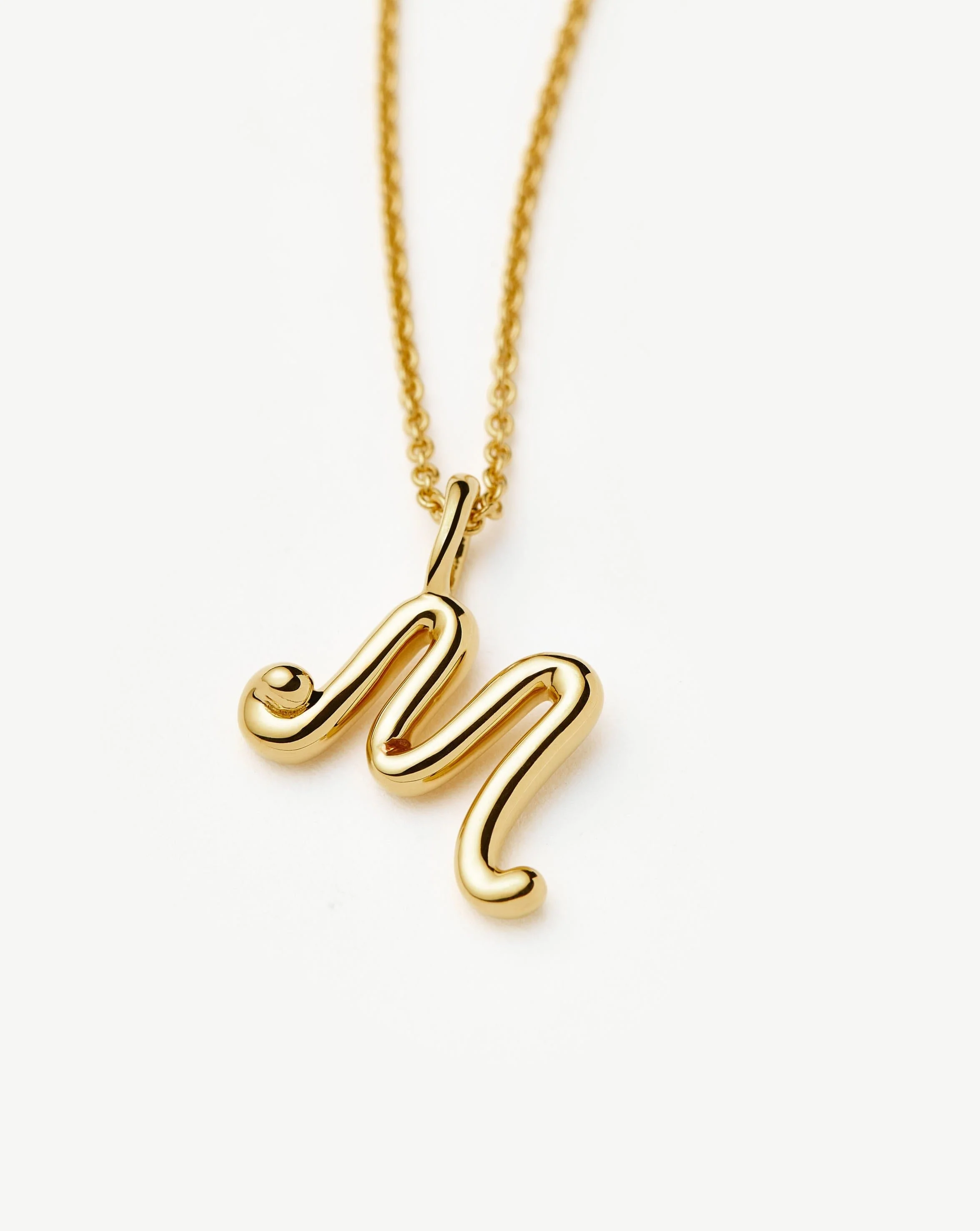 Curly Molten Mini Initial Necklace - M | 18k Gold Vermeil - Image 2