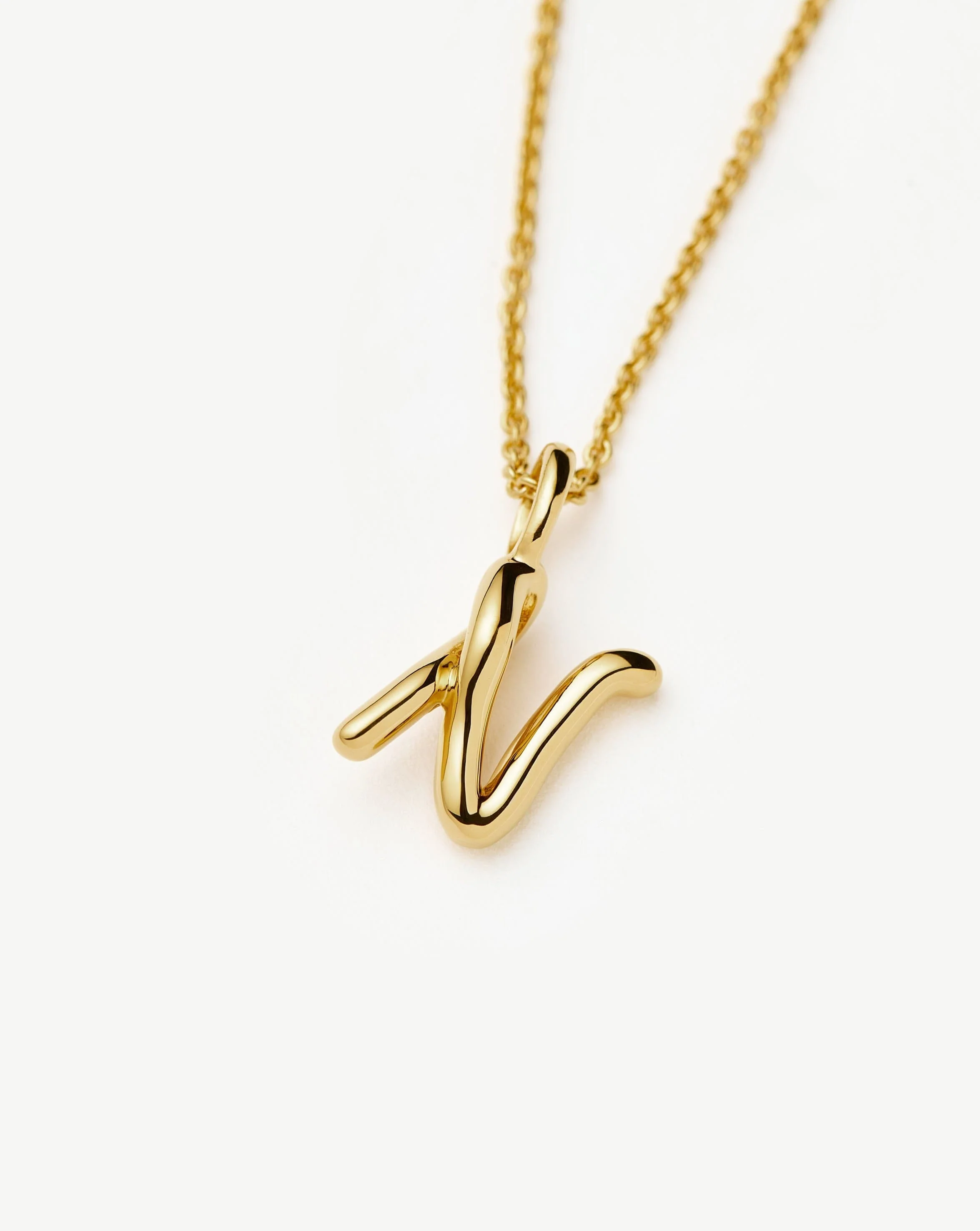 Curly Molten Mini Initial Necklace - N | 18k Gold Vermeil - Image 2