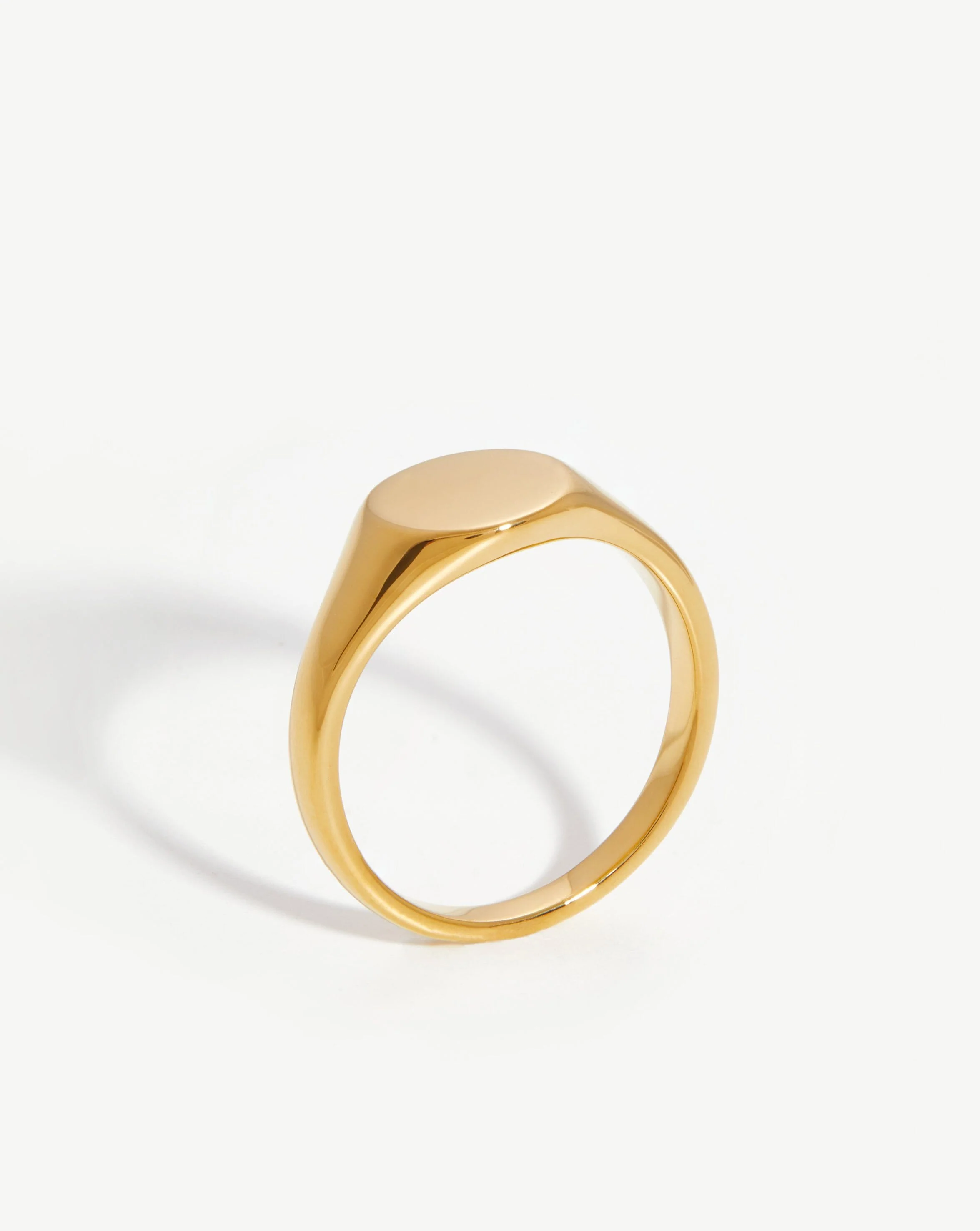 Engravable Round Signet Ring | 18k Gold Vermeil - Image 5