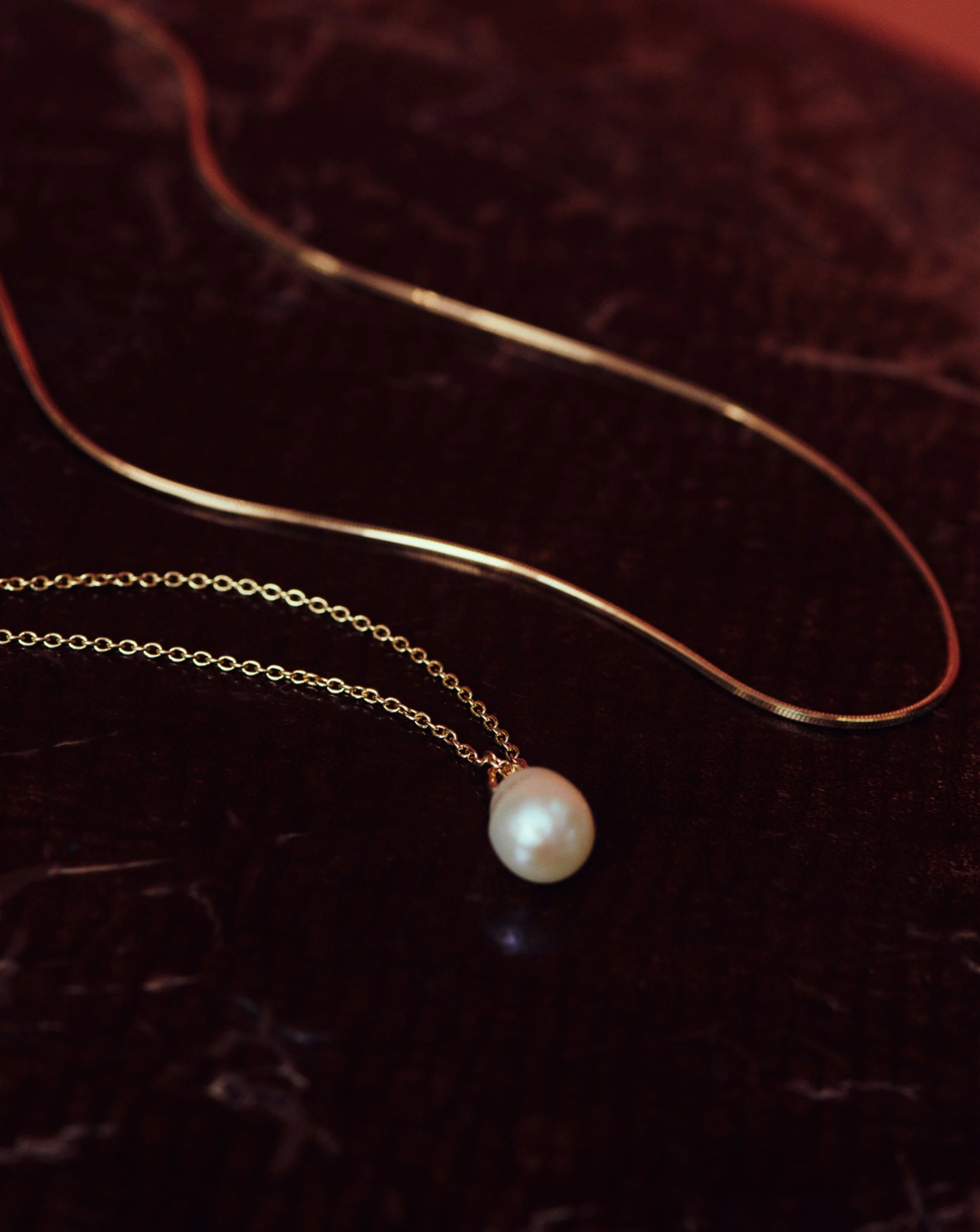 Solid Gold Baroque Pearl Organic Pendant Necklace - Image 6
