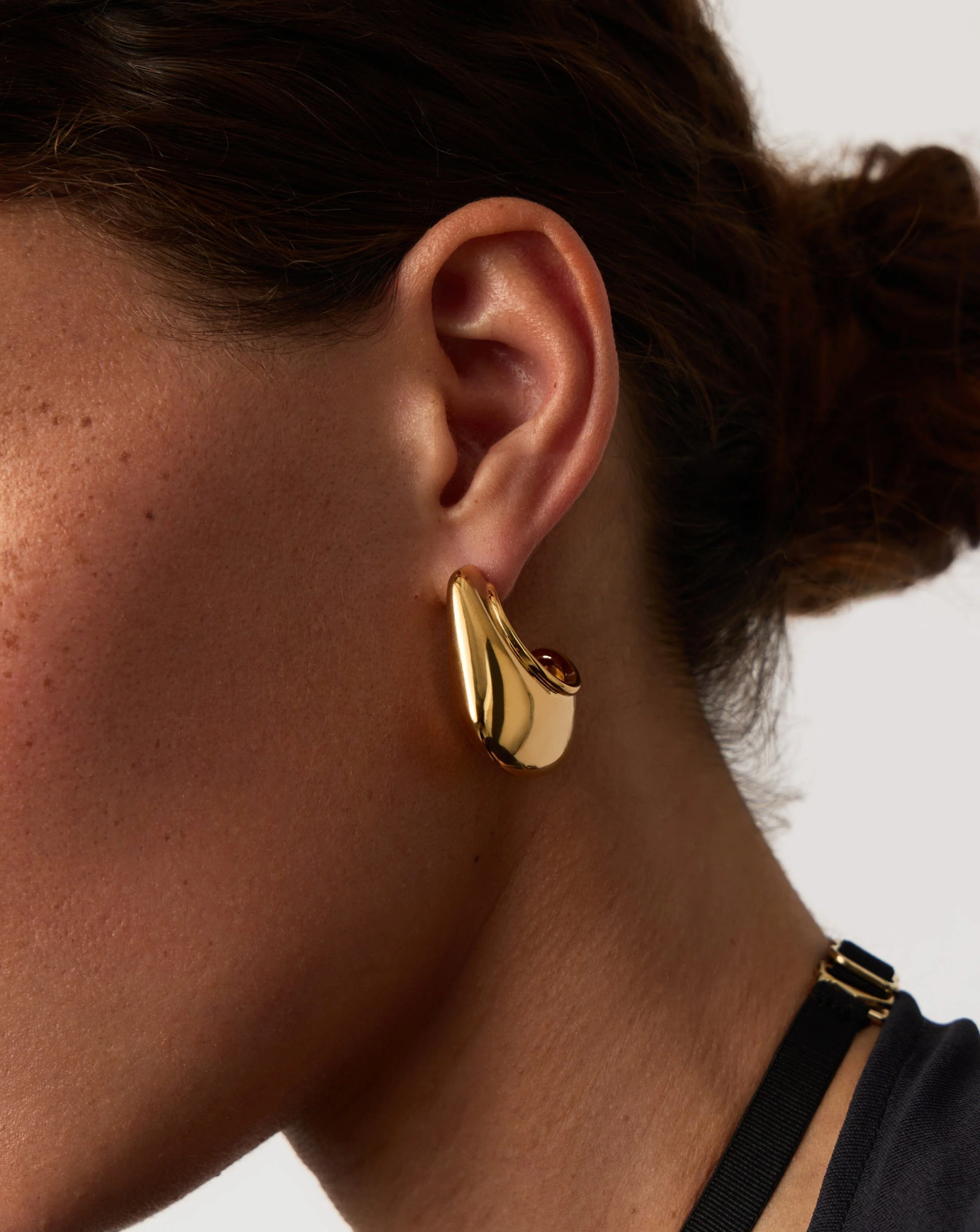 Hera Dome Large Hoop Earrings | 18k Gold Plated - Image 3