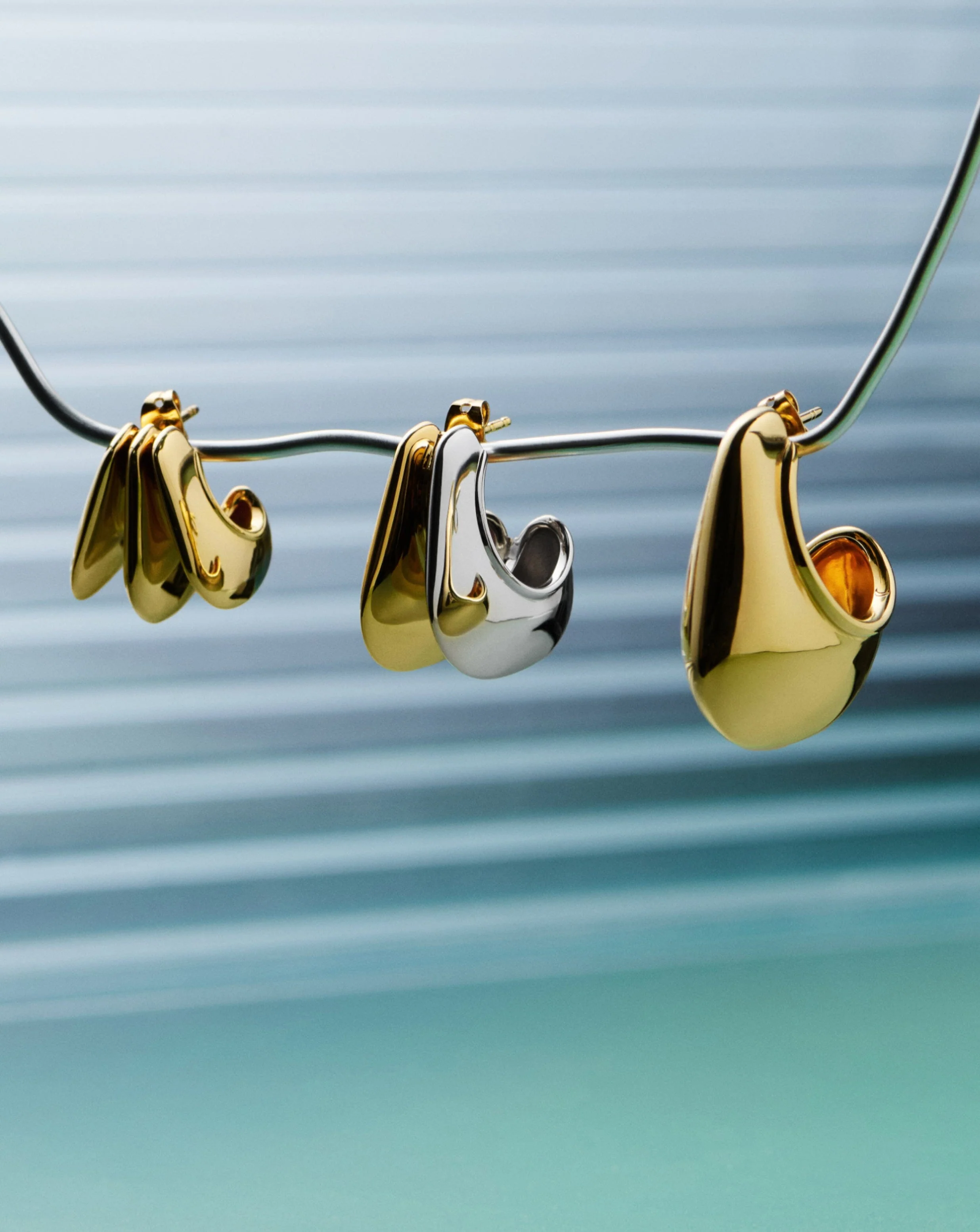 Hera Dome Large Hoop Earrings | 18k Gold Plated - Image 4