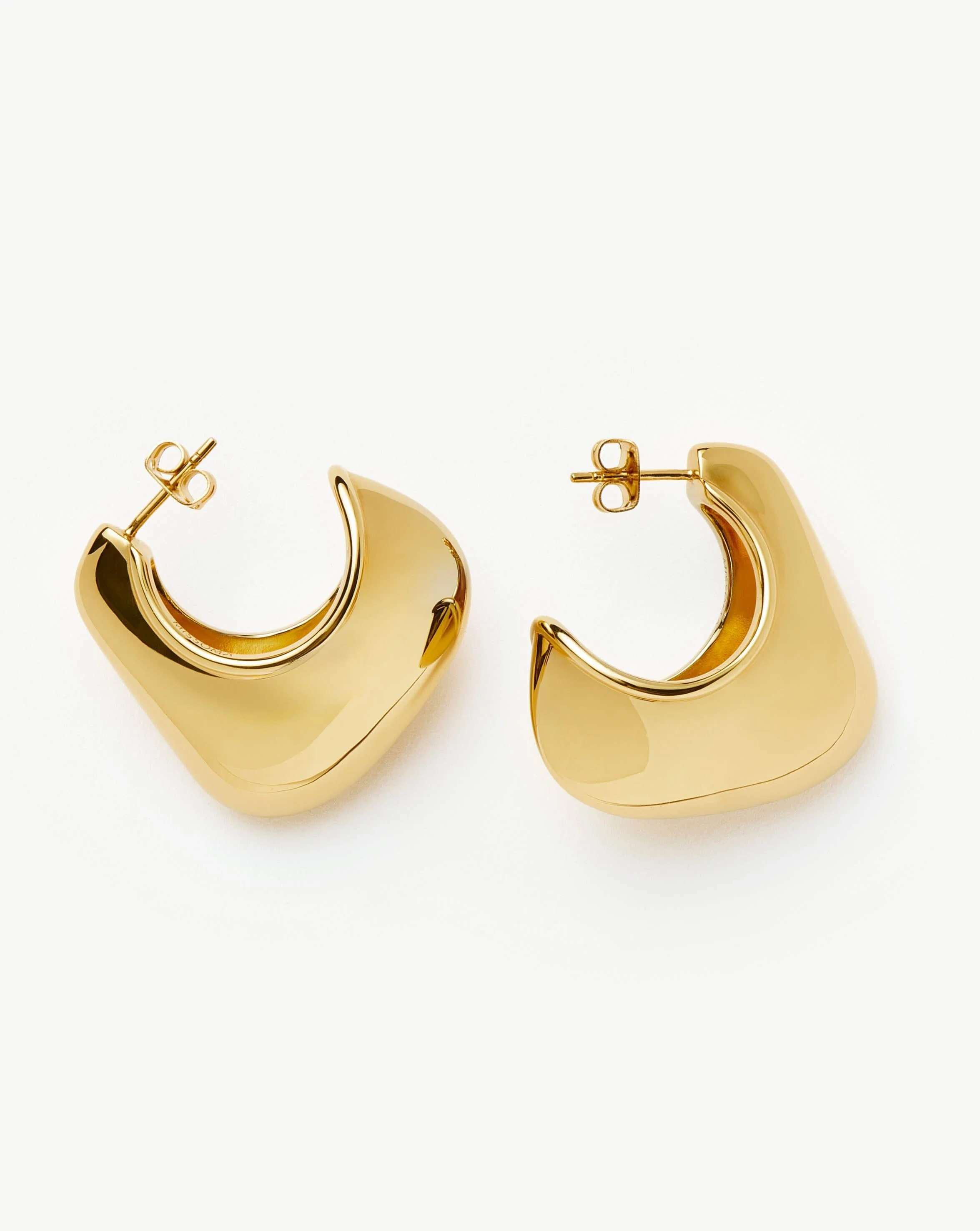 Hera Dome Large Hoop Earrings | 18k Gold Plated - Image 5