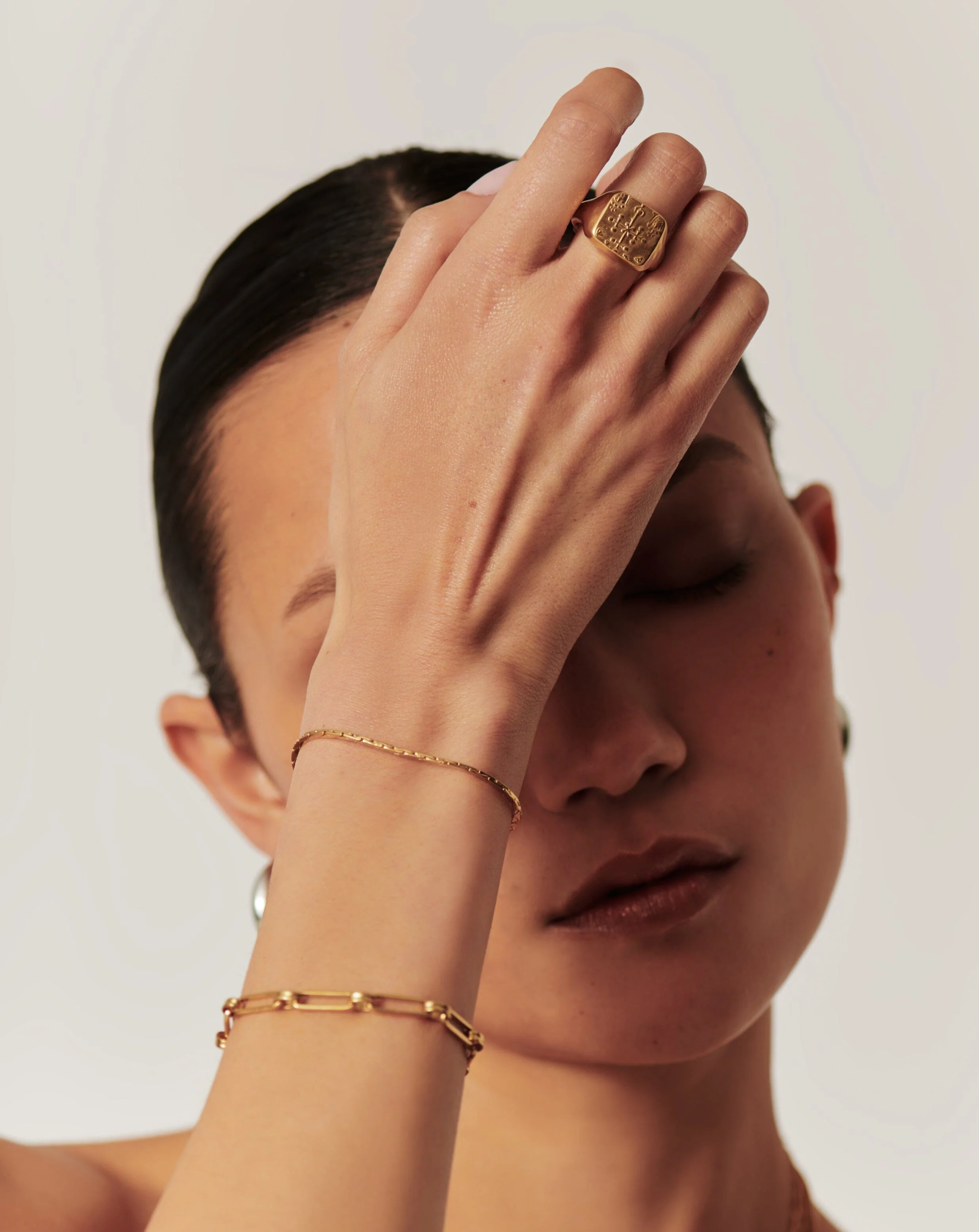 Lucy Williams Cobra Snake Chain Bracelet | 18ct Gold Plated - Image 3