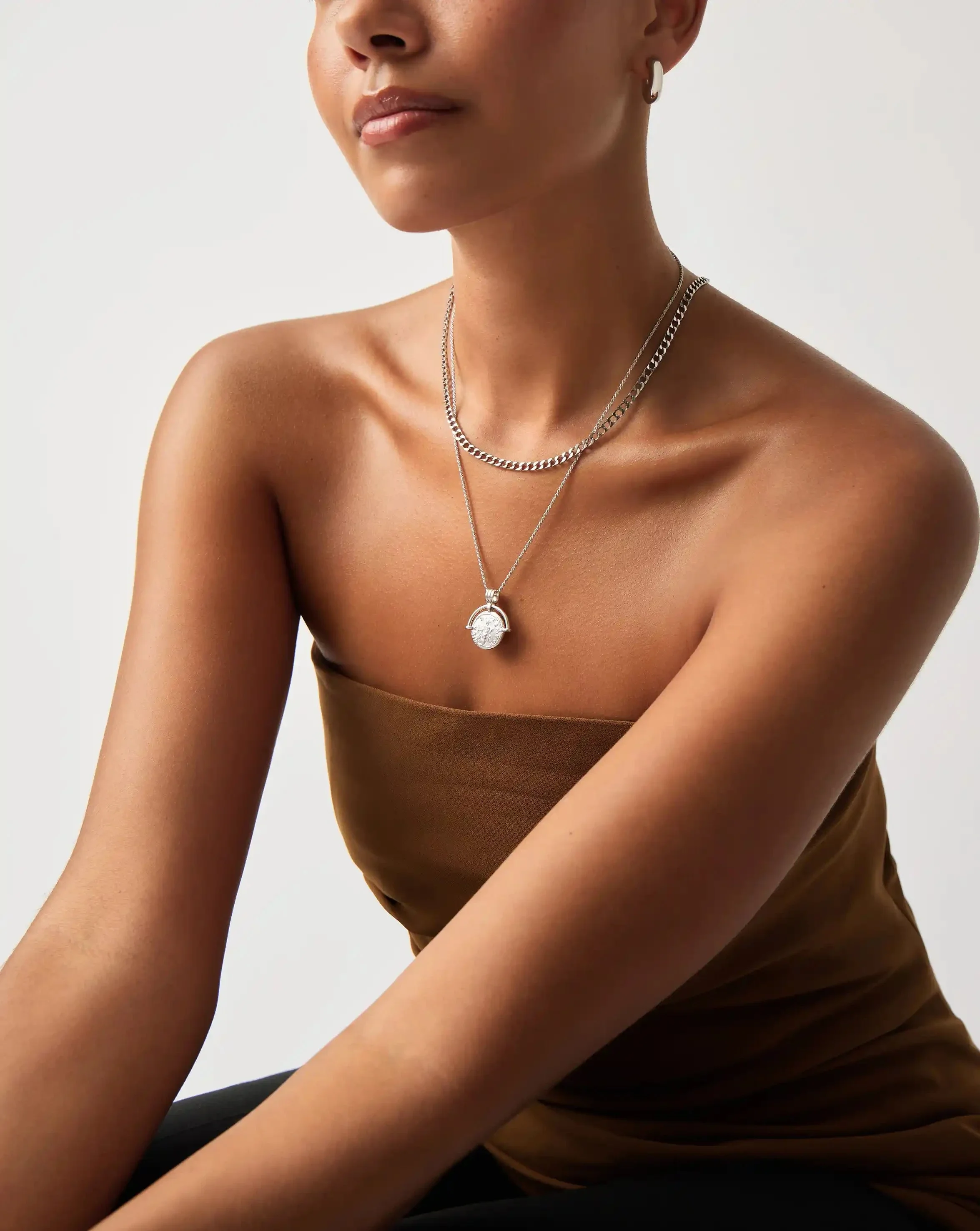 Lucy Williams Engravable Roman Arc Coin Necklace | Silver Plated - Image 3