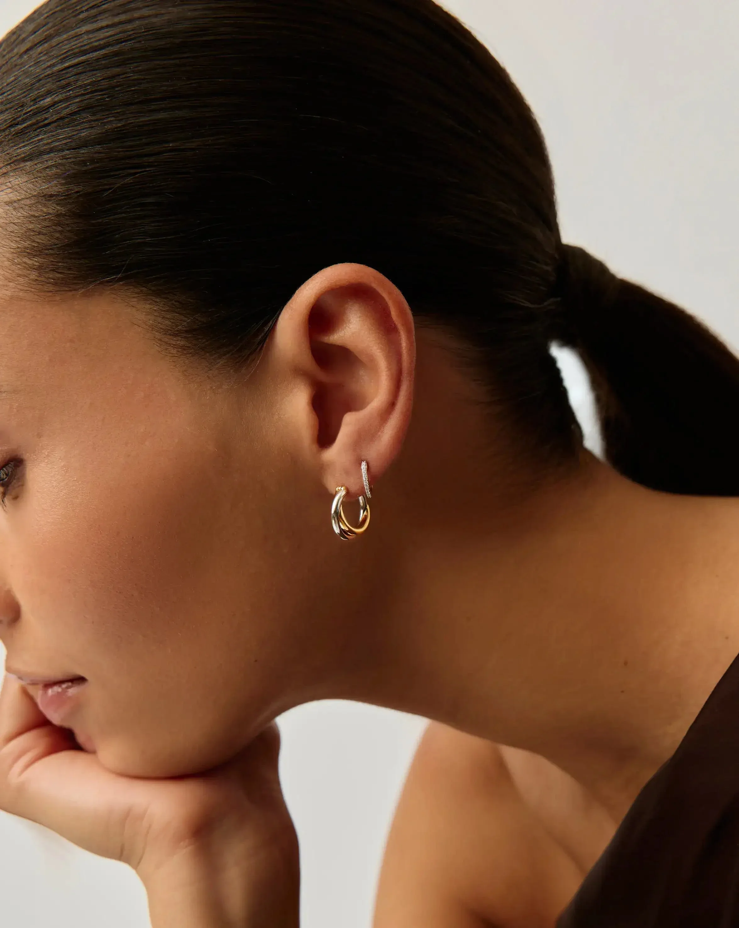 Lucy Williams Entwine Small Hoop Earrings | Mixed Metal - Image 6