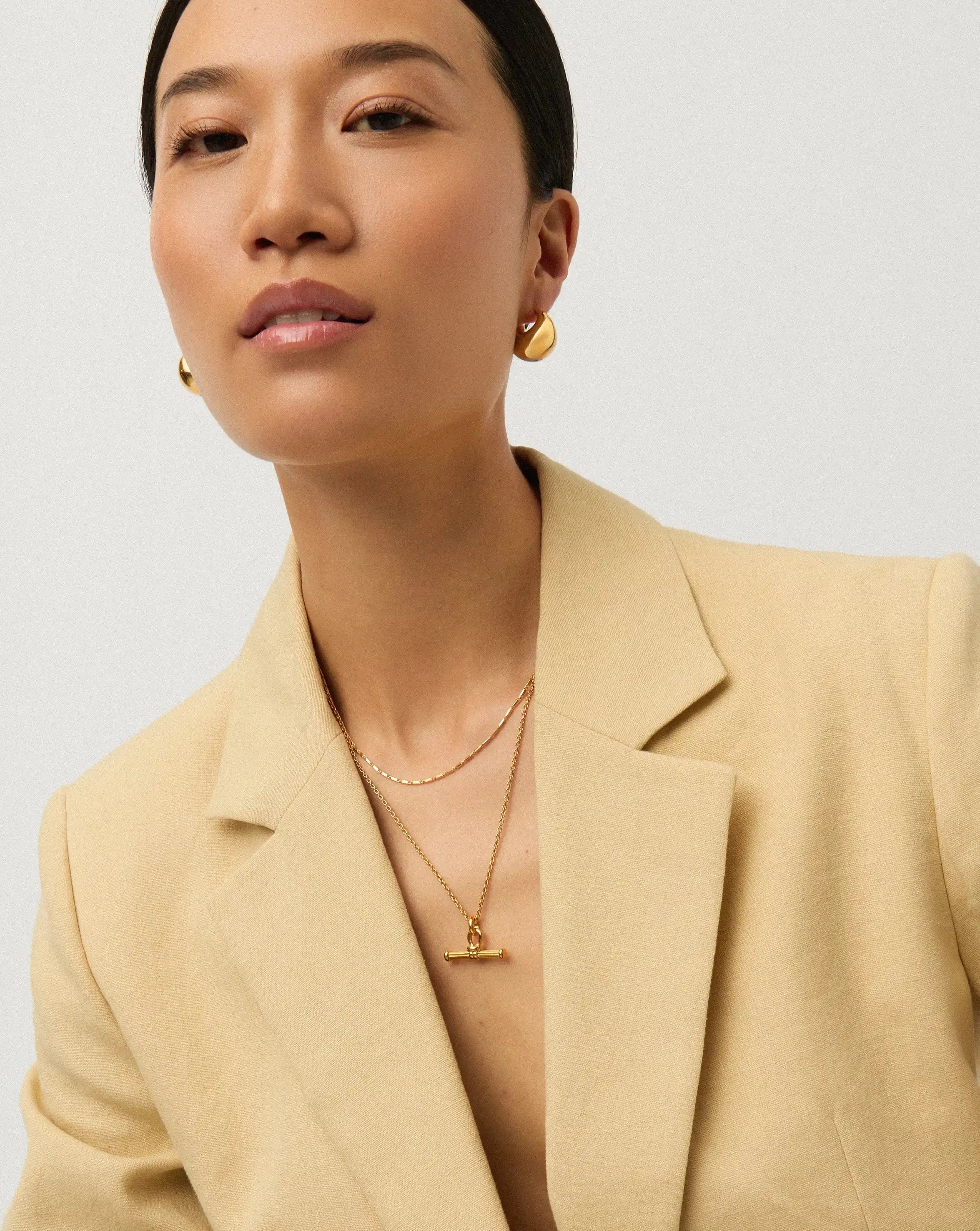 Lucy Williams Horizon & Ridge T-Bar Necklace Set | 18k Gold Plated/18k Gold Vermeil - Image 2
