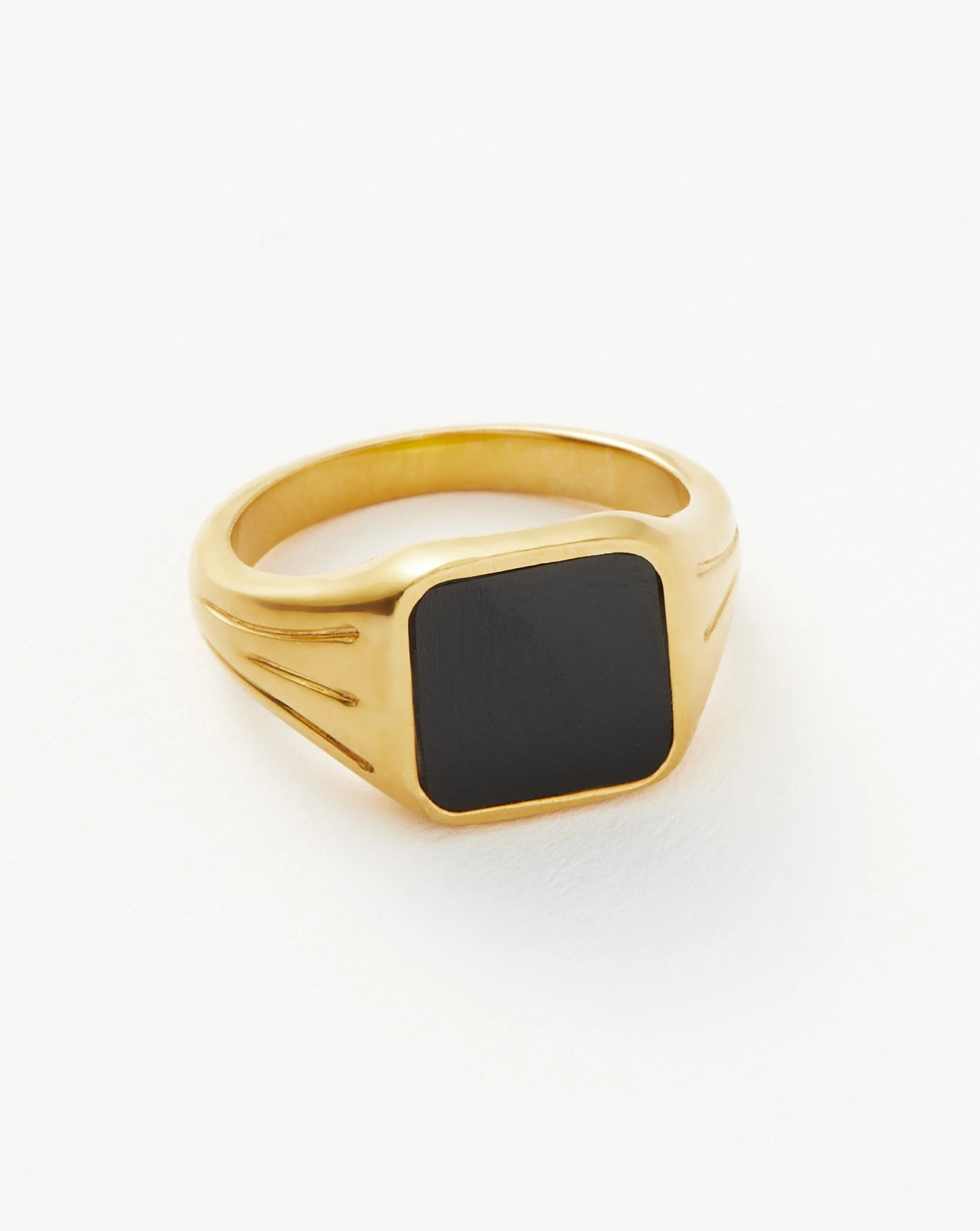Lucy Williams Square Signet Ring | 18k Gold Vermeil/Black Spinel - Image 4