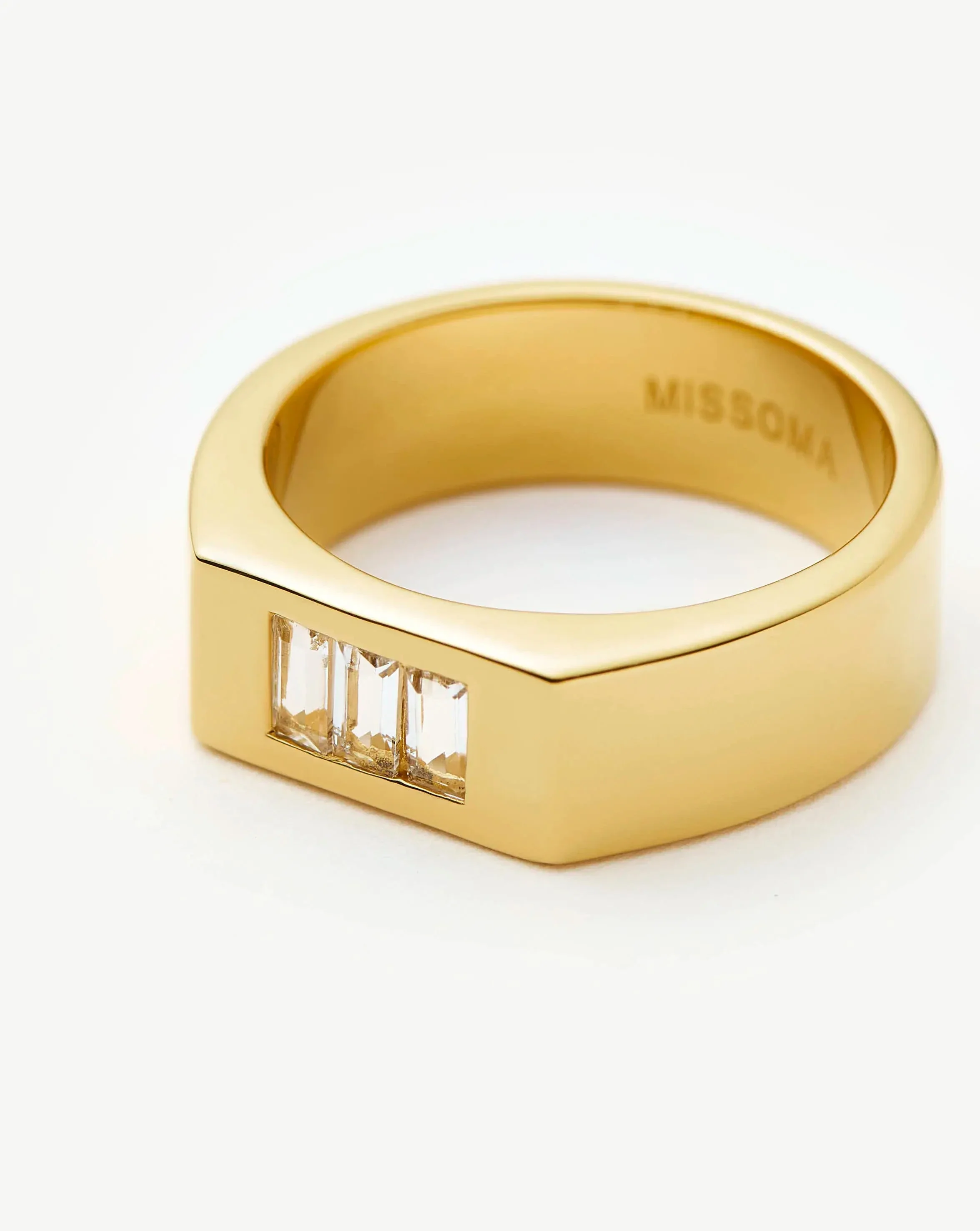 Lucy Williams Triple Stone Chunky Ring | 18k Gold Plated - Image 4