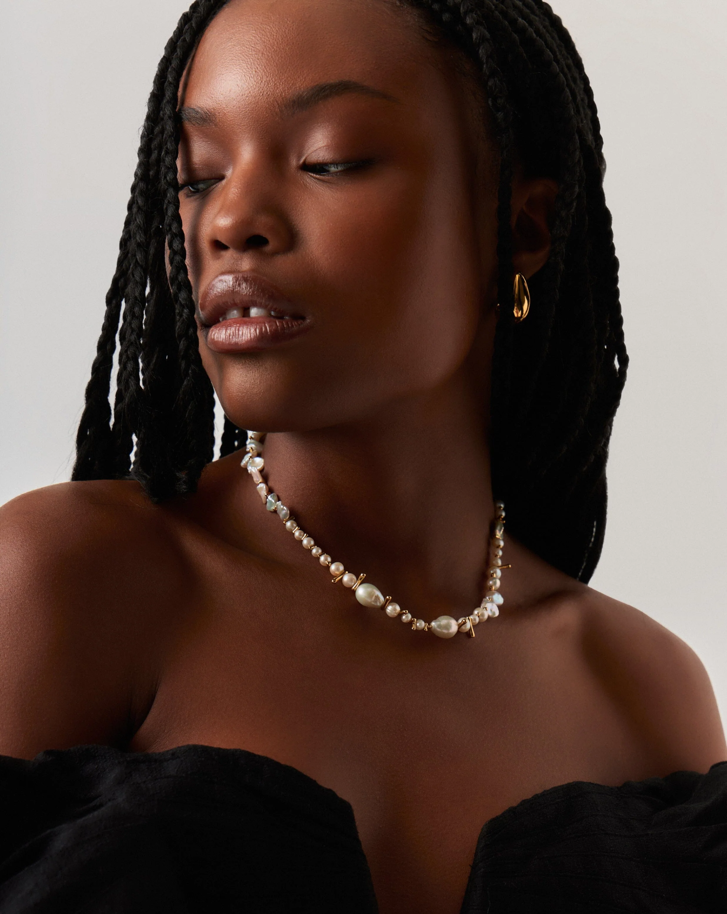 Mixed Pearl Statement Beaded Necklace | 18k Gold Plated/Pearl - Image 6