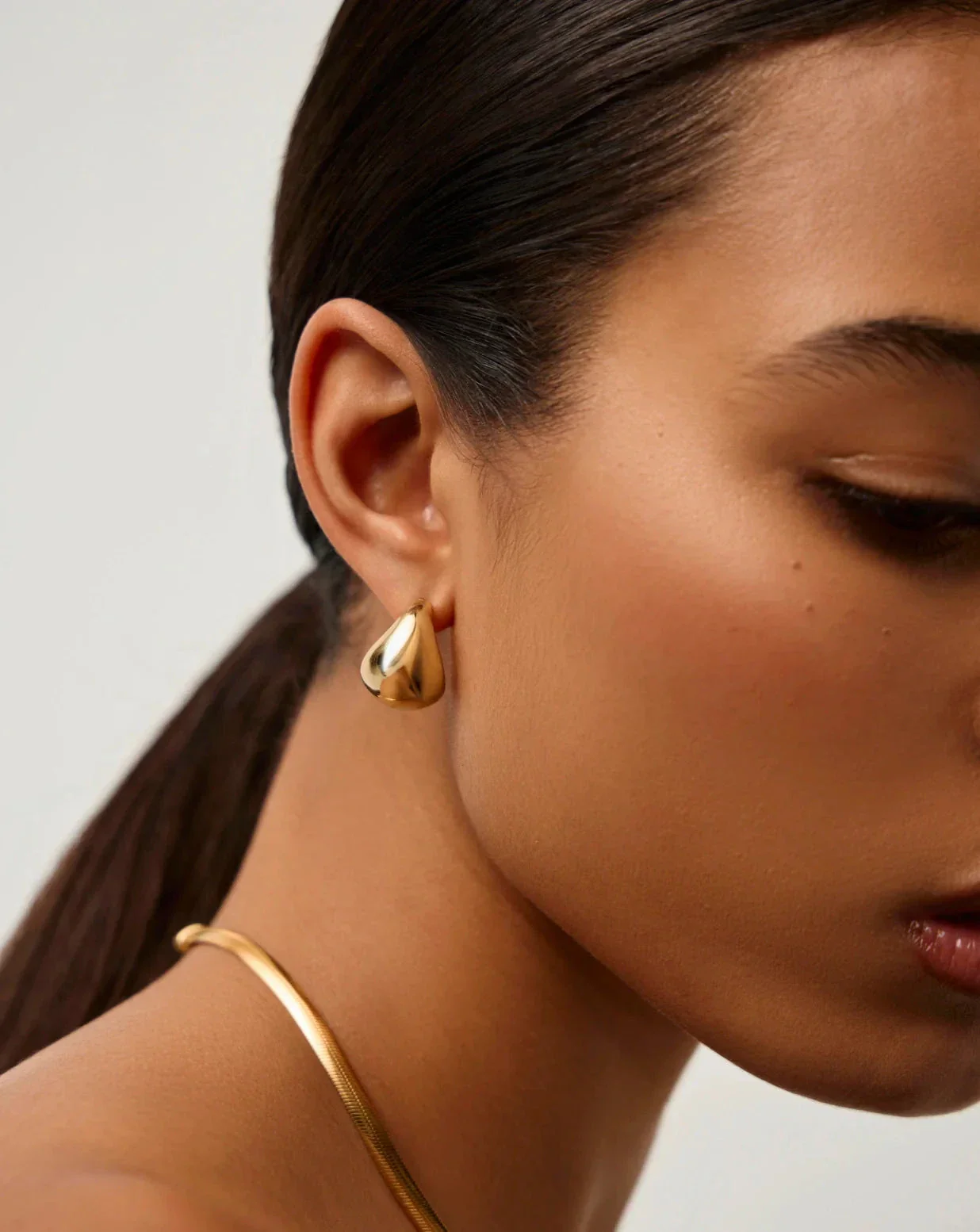 Sculptural Chubby Dome Small Hoop Earrings | 18k Gold Plated - Image 2