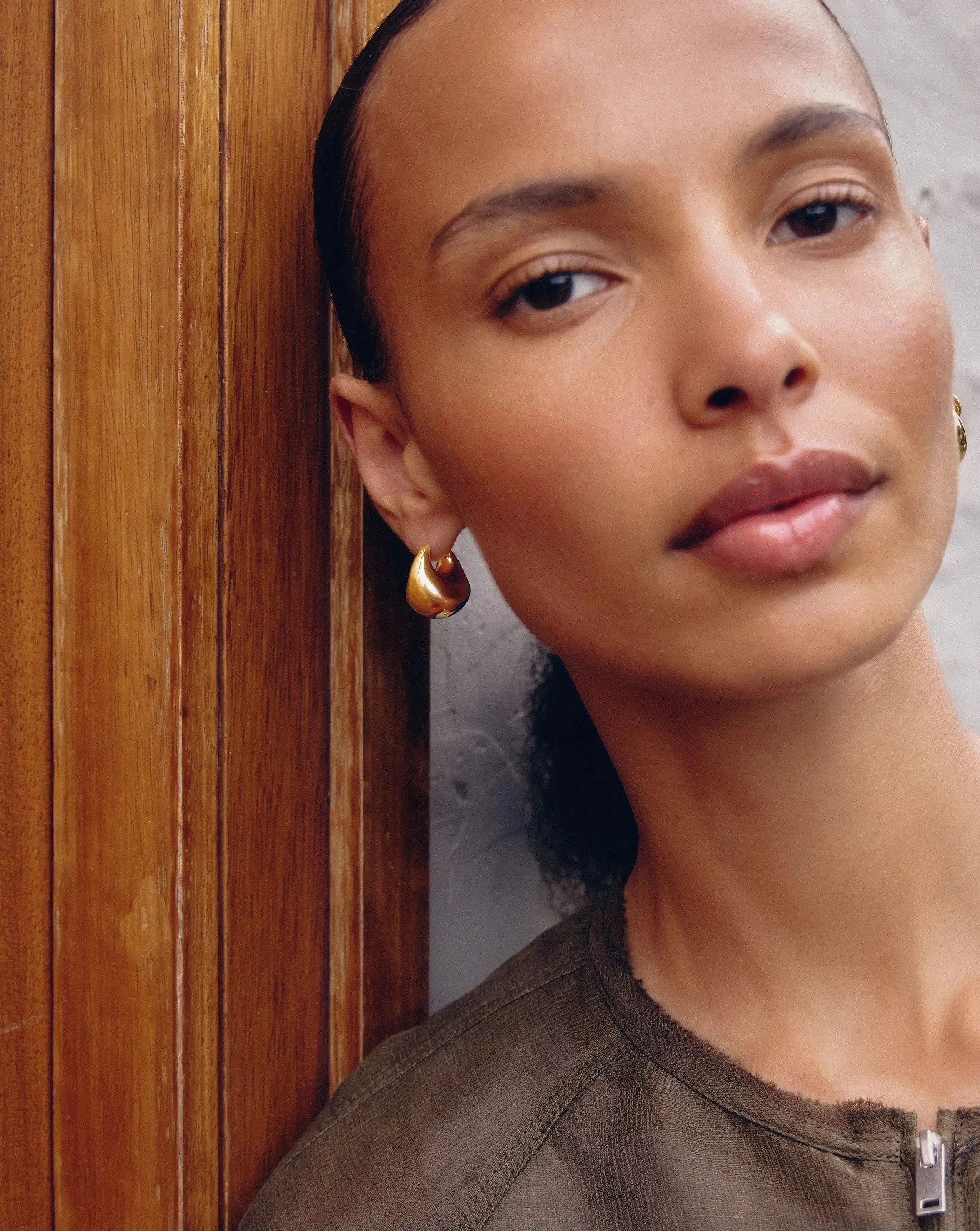 Sculptural Chubby Dome Small Hoop Earrings | 18k Gold Plated - Image 3