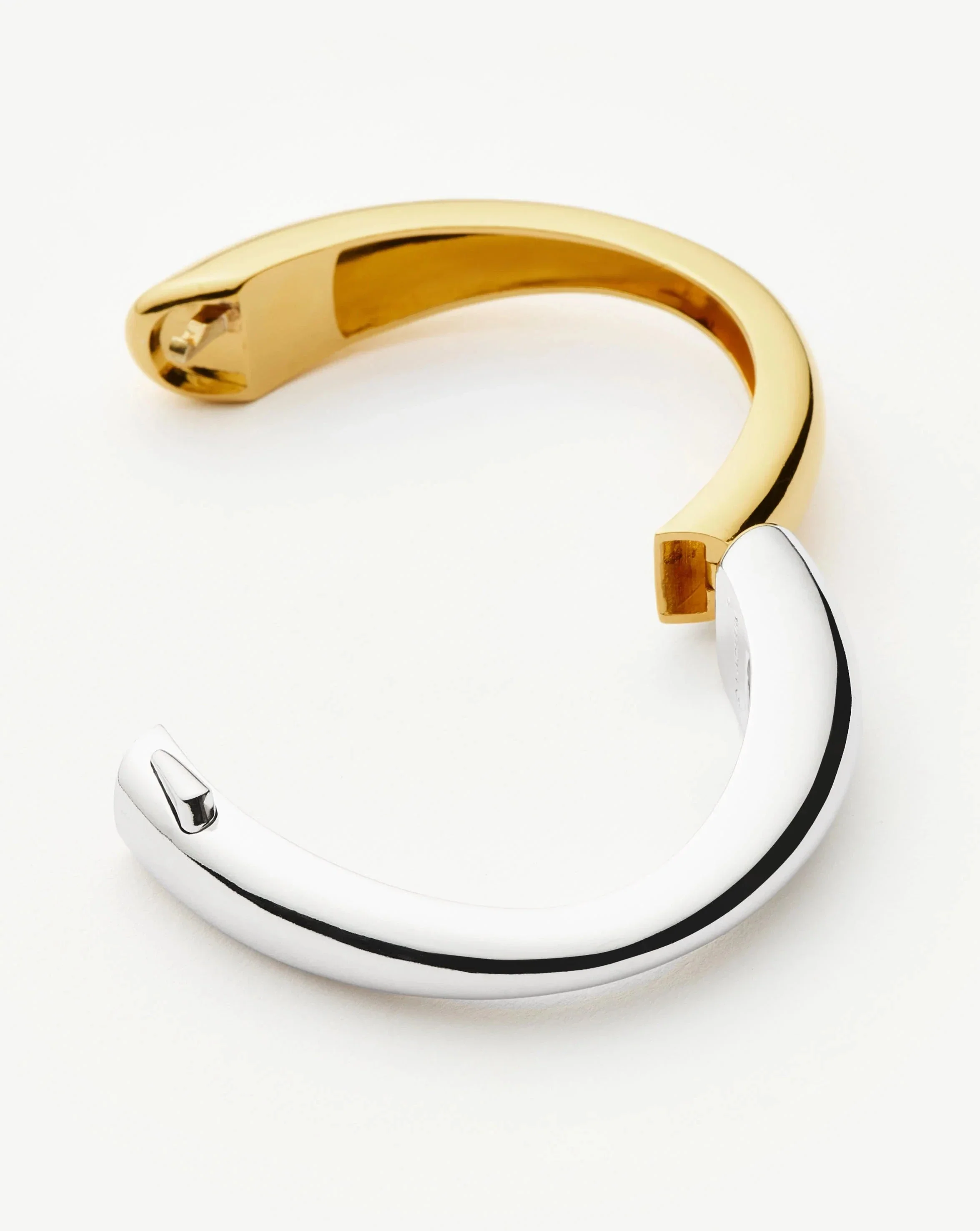Sculptural Ridge Hinged Bangle | Mixed Metal - Image 5