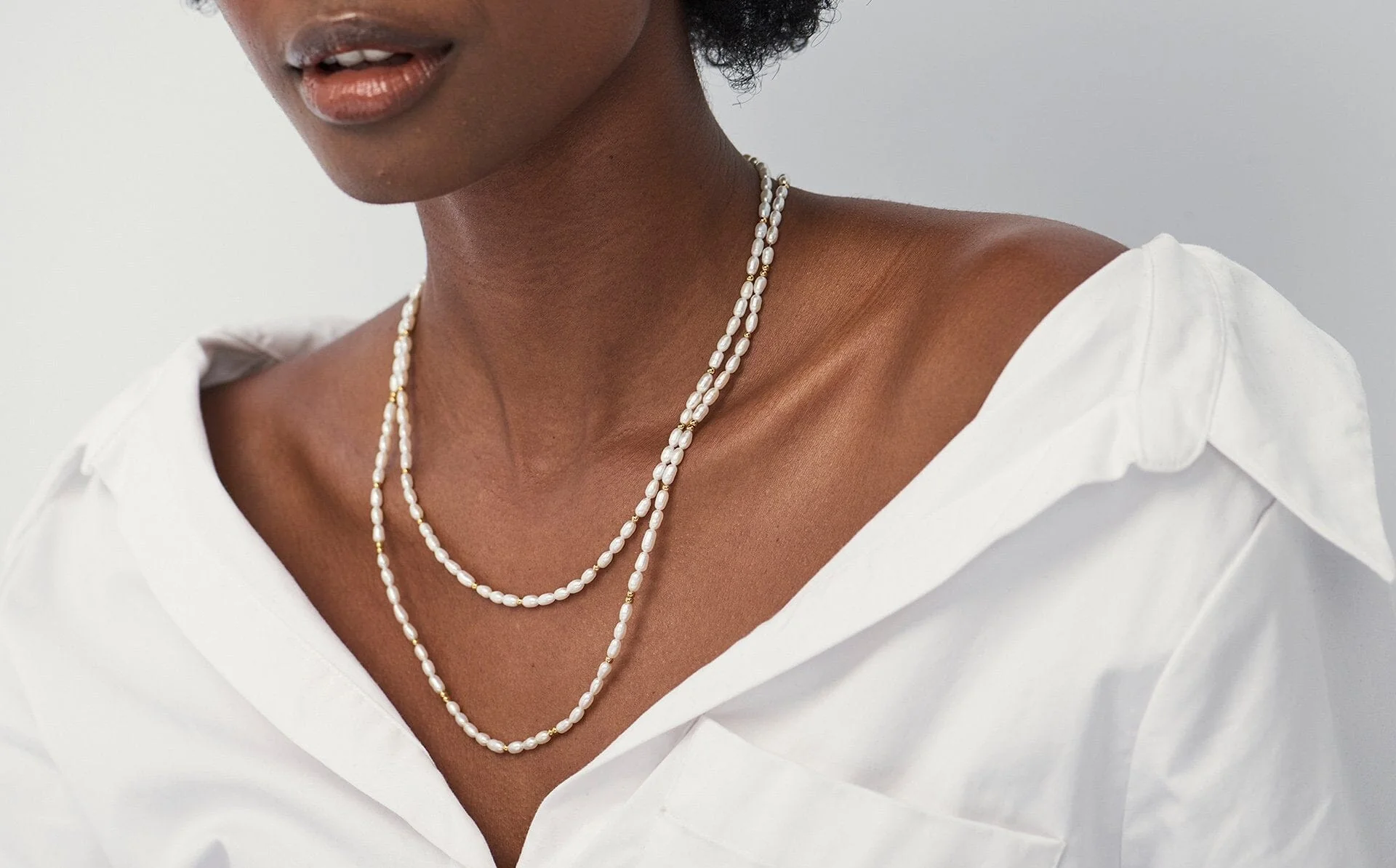 Short Seed Pearl Beaded Necklace | 18k Gold Plated/Pearl - Image 3
