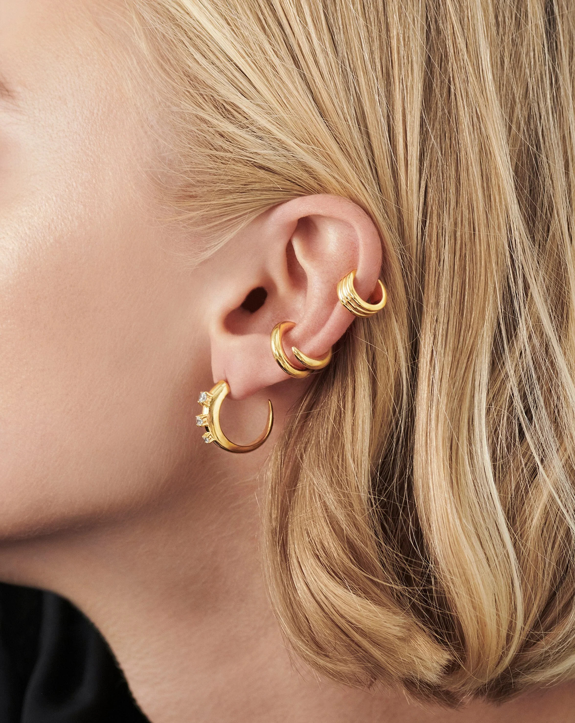 Small Claw Hoop Earrings - Image 3