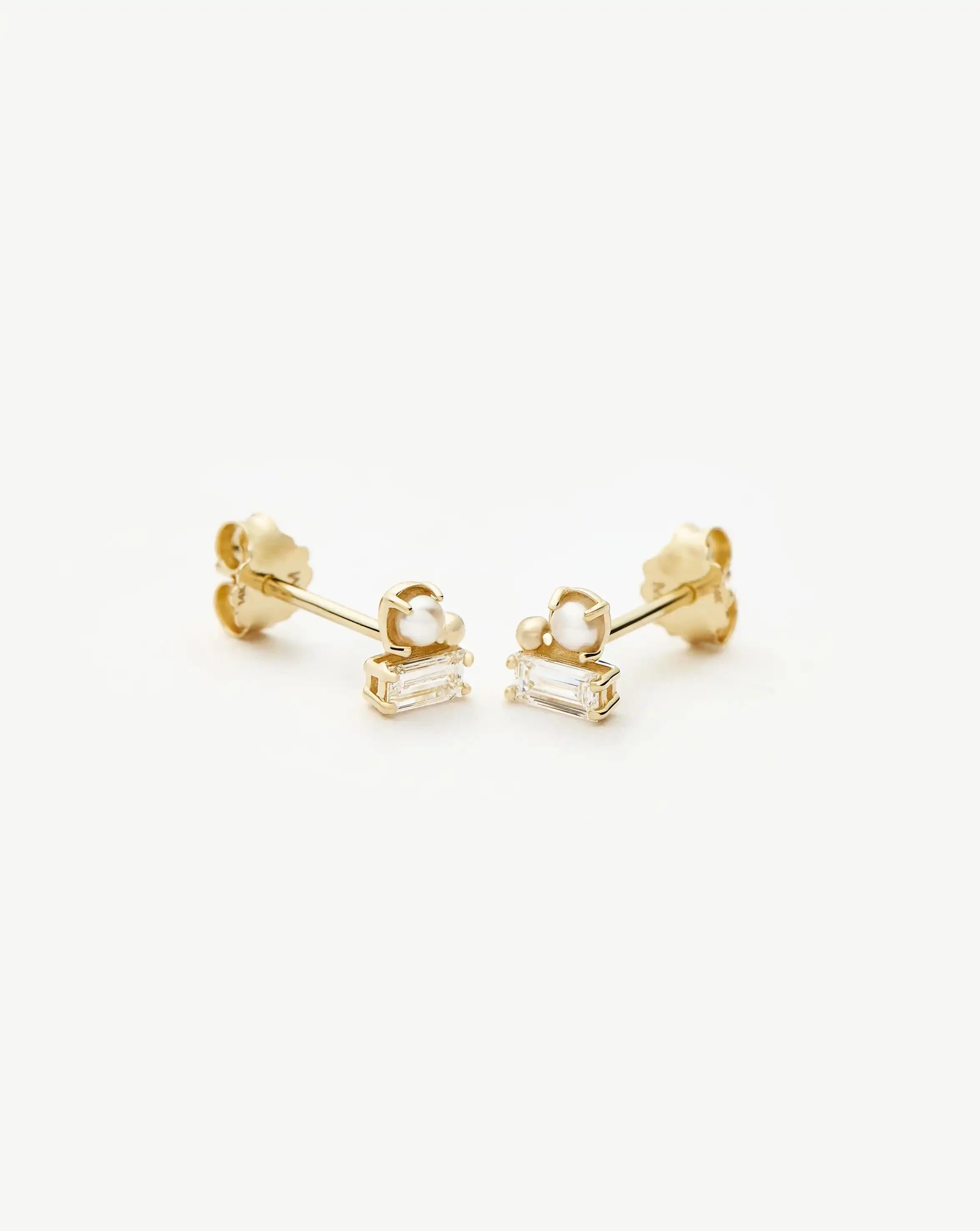Solid Gold Diamond Pearl Stud Earrings | 14k Solid Gold/Pearl - Image 4