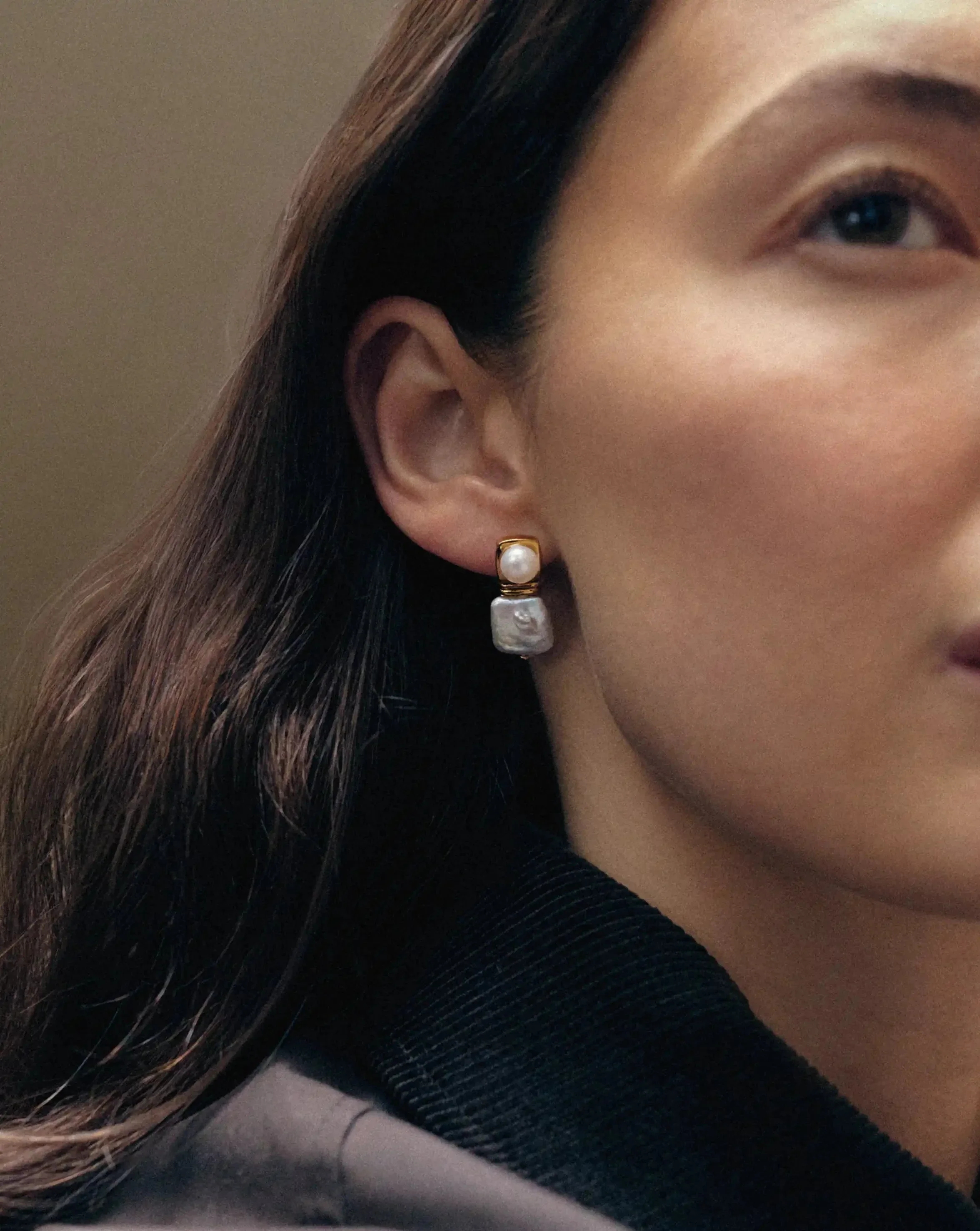 Square Pearl Small Stud Earrings | 18k Gold Plated - Image 2